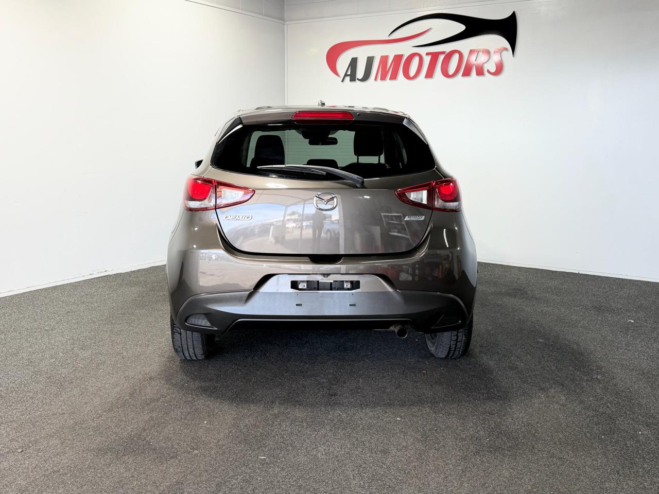 2015 Mazda Demio