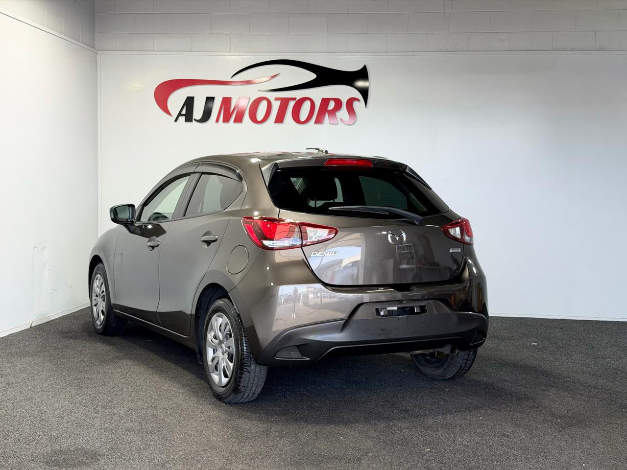 2015 Mazda Demio