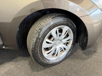 2015 Mazda Demio - Thumbnail
