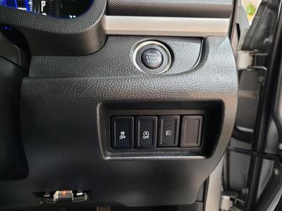 2014 Suzuki Swift - Thumbnail