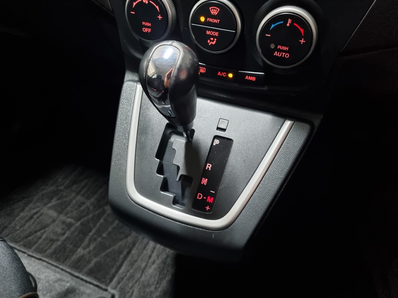 2012 Nissan Lafesta
