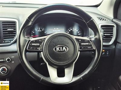 2019 Kia Sportage - Thumbnail
