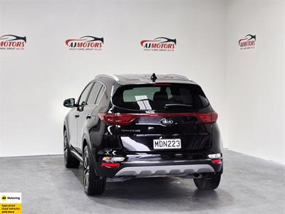 2019 Kia Sportage - Thumbnail