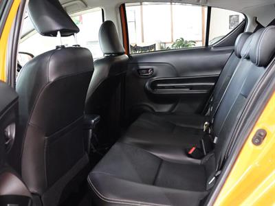 2014 Toyota Aqua - Thumbnail