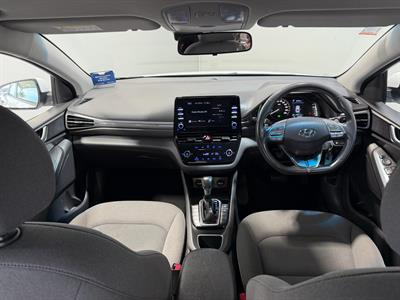 2022 Hyundai IONIQ - Thumbnail