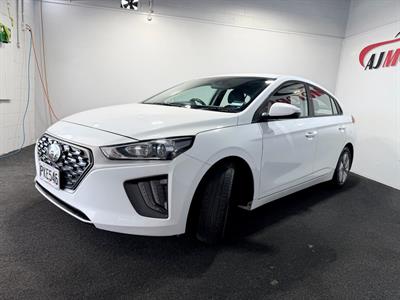 2022 Hyundai IONIQ - Thumbnail