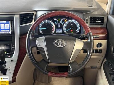 2009 Toyota Vellfire - Thumbnail