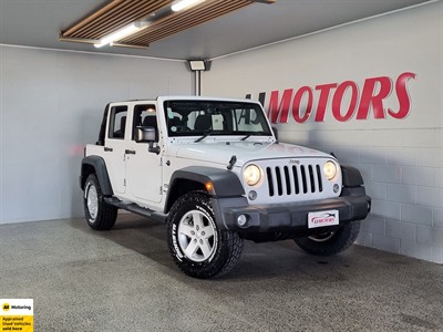 2016 Jeep Wrangler - Thumbnail