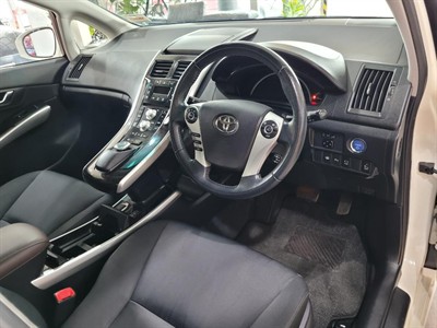 2013 Toyota Sai - Thumbnail