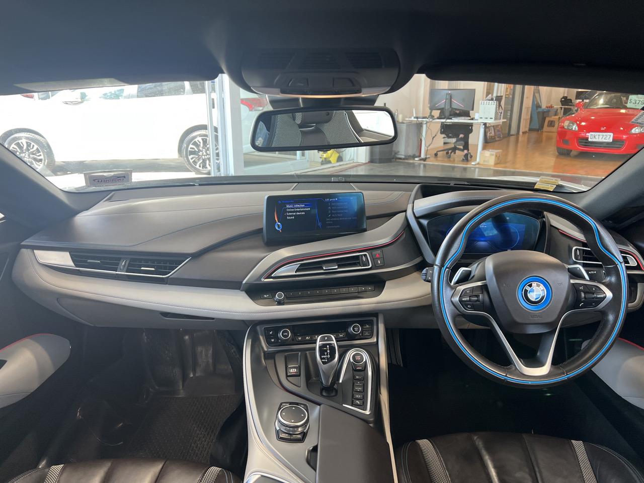 2015 BMW i8