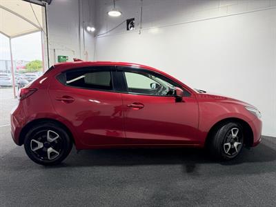 2017 Mazda Demio - Thumbnail