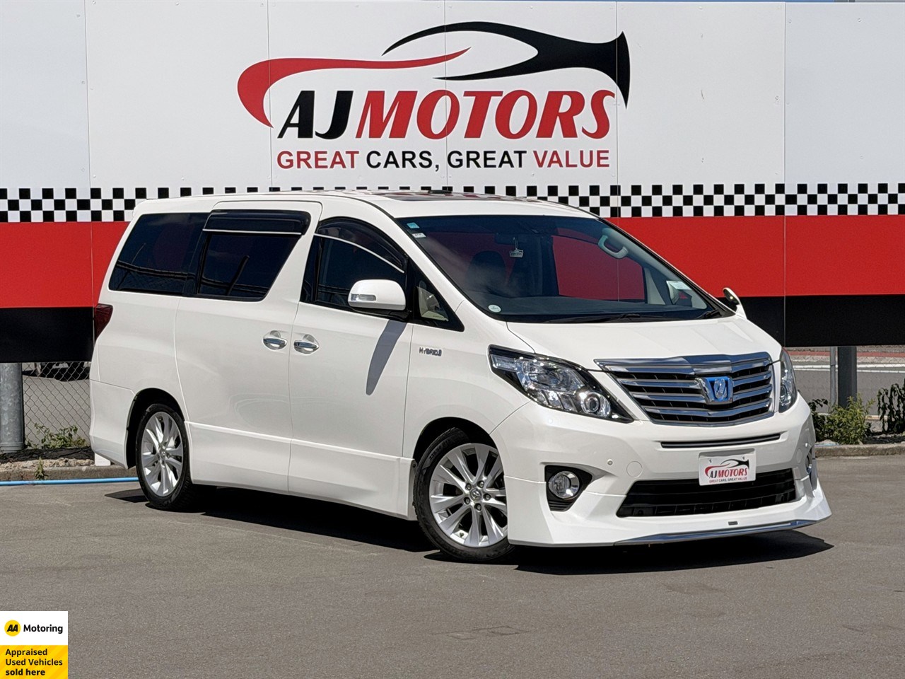 2012 Toyota Alphard