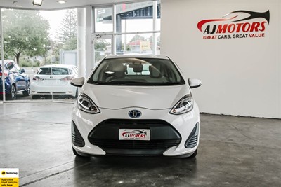 2018 Toyota Aqua - Thumbnail