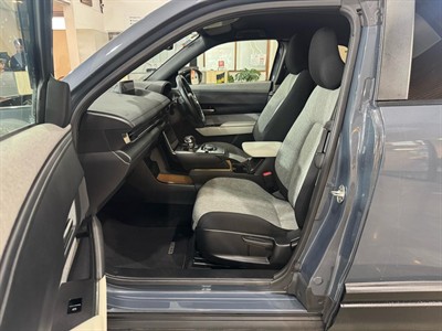 2020 Mazda MX-30 - Thumbnail