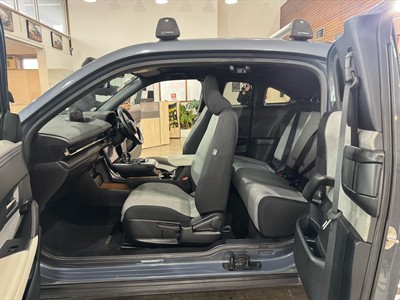 2020 Mazda MX-30 - Thumbnail