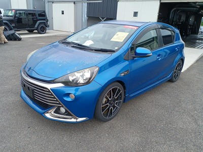 2014 Toyota Aqua - Thumbnail