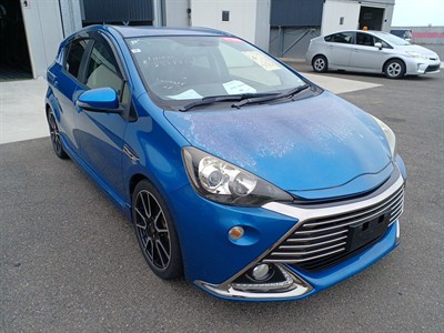 2014 Toyota Aqua - Thumbnail