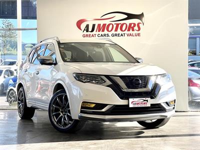 2017 Nissan X-Trail - Thumbnail