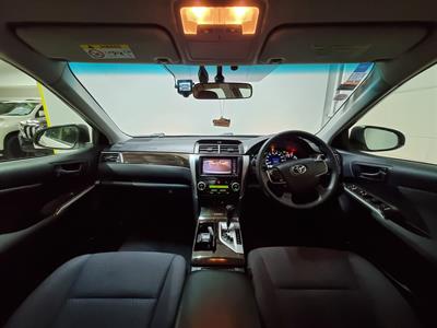 2013 Toyota Camry - Thumbnail
