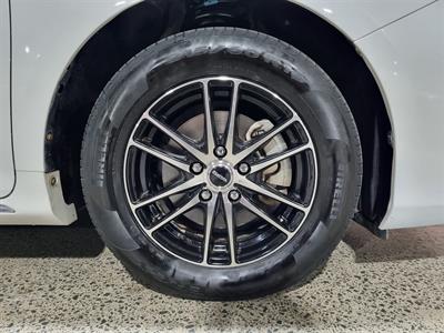 2013 Toyota Camry - Thumbnail