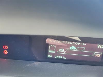 2014 Toyota Prius - Thumbnail