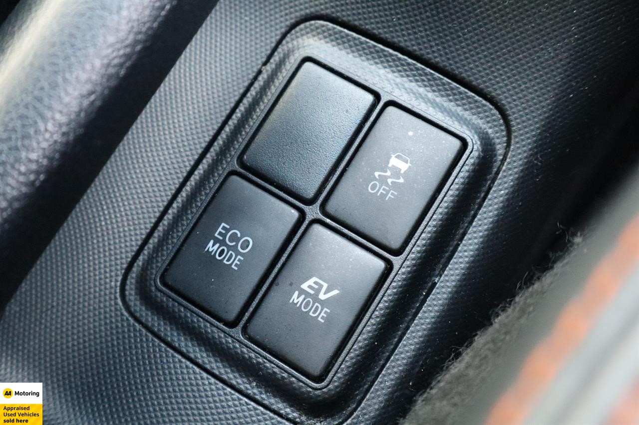 2015 Toyota Aqua