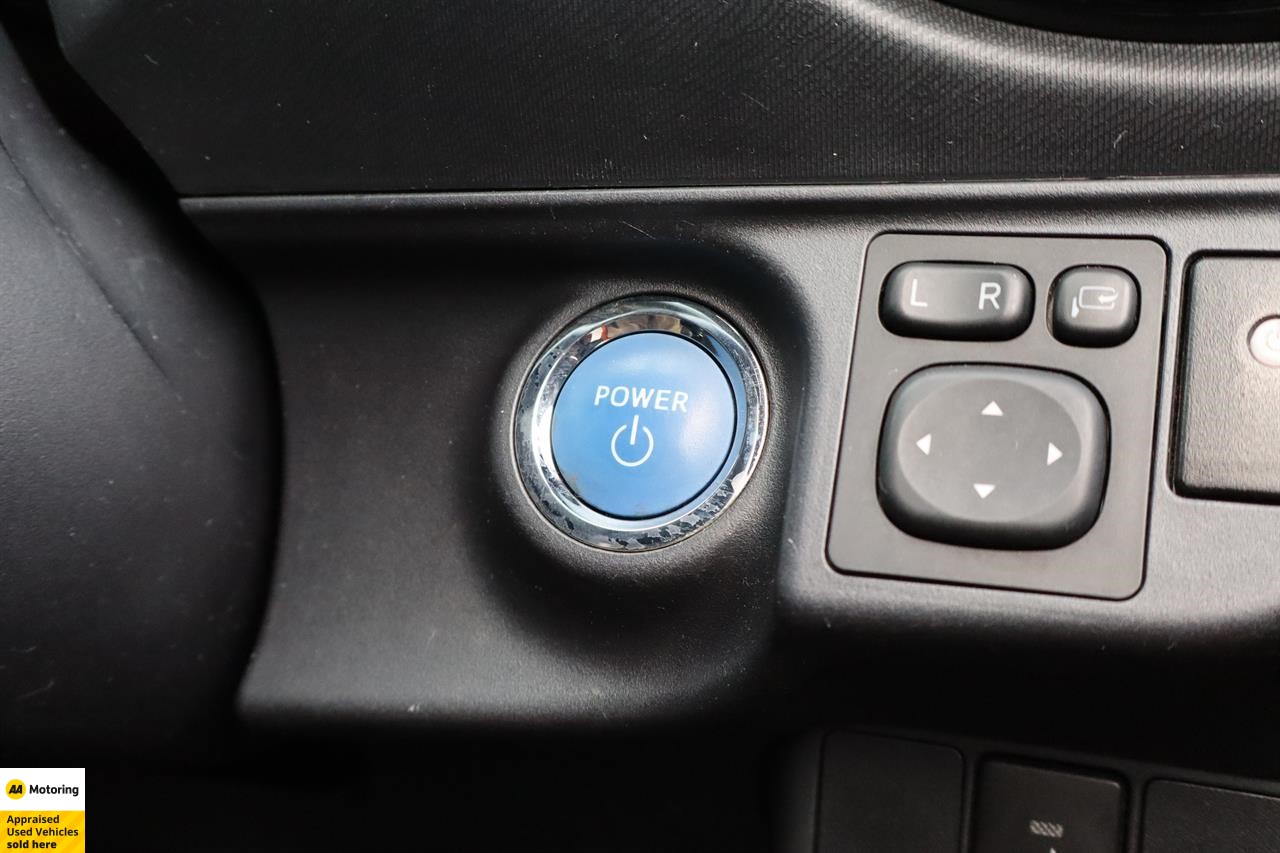 2015 Toyota Aqua