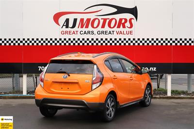 2015 Toyota Aqua - Thumbnail