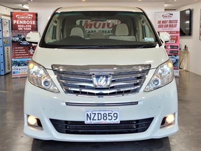 2012 Toyota Alphard - Thumbnail