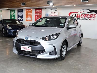 2022 Toyota Yaris - Thumbnail