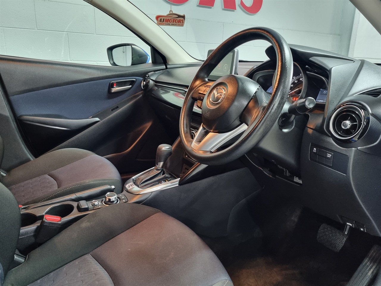 2015 Mazda Demio