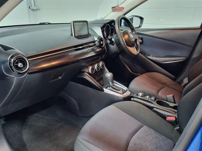 2015 Mazda Demio - Thumbnail