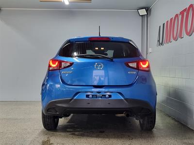 2015 Mazda Demio - Thumbnail