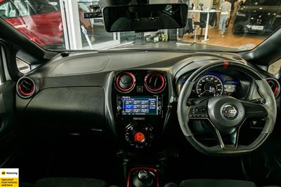 2017 Nissan Note - Thumbnail