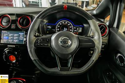 2017 Nissan Note - Thumbnail