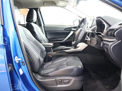 2021 Mitsubishi Eclipse Cross - Thumbnail