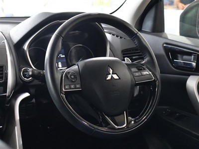 2021 Mitsubishi Eclipse Cross - Thumbnail