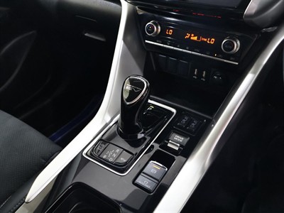 2021 Mitsubishi Eclipse Cross - Thumbnail