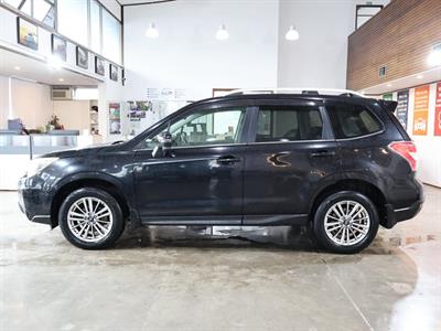 2015 Subaru Forester - Thumbnail
