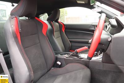 2016 Toyota 86 - Thumbnail