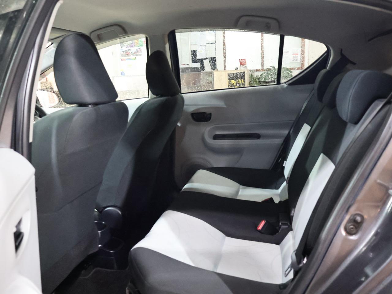 2013 Toyota Aqua