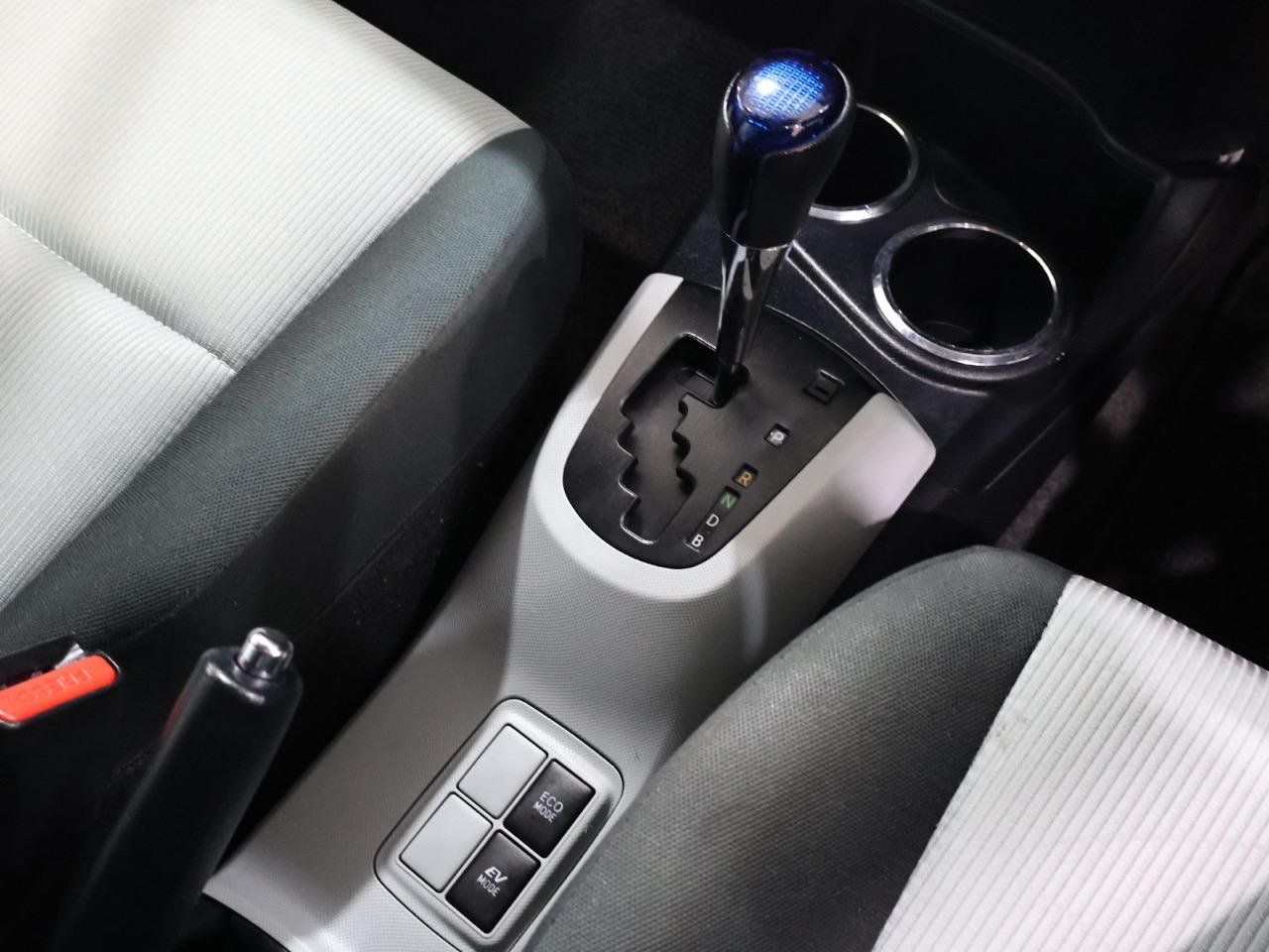 2013 Toyota Aqua