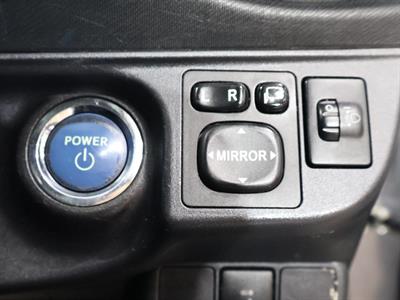 2013 Toyota Aqua - Thumbnail