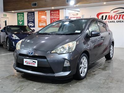 2013 Toyota Aqua - Thumbnail