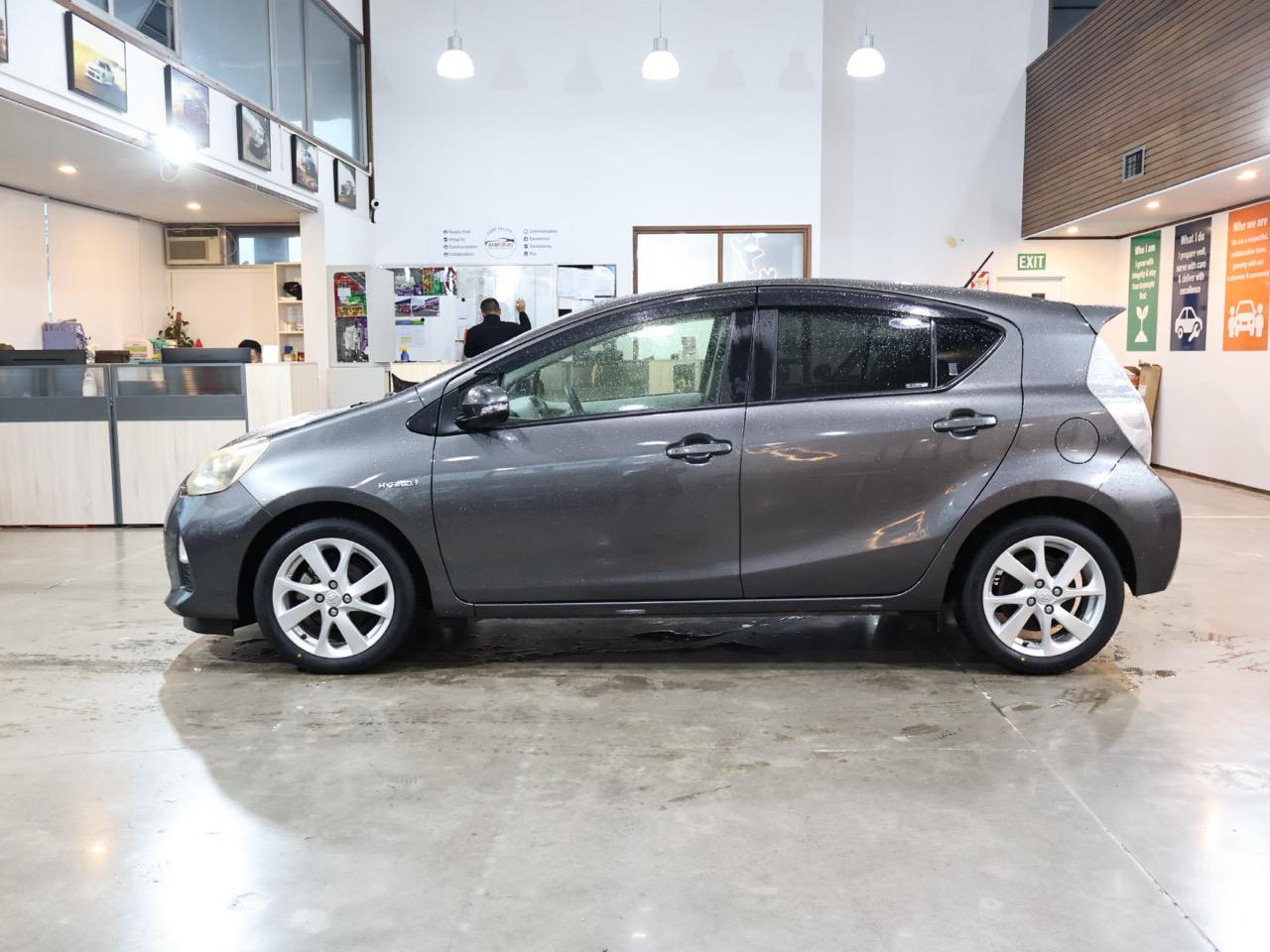 2013 Toyota Aqua