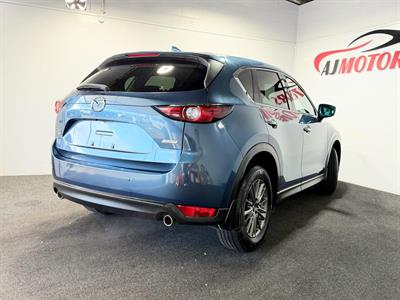 2017 Mazda CX-5 - Thumbnail