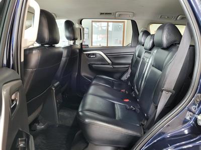 2021 Mitsubishi Pajero Sport - Thumbnail