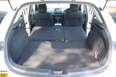 2017 Mazda Axela - Thumbnail