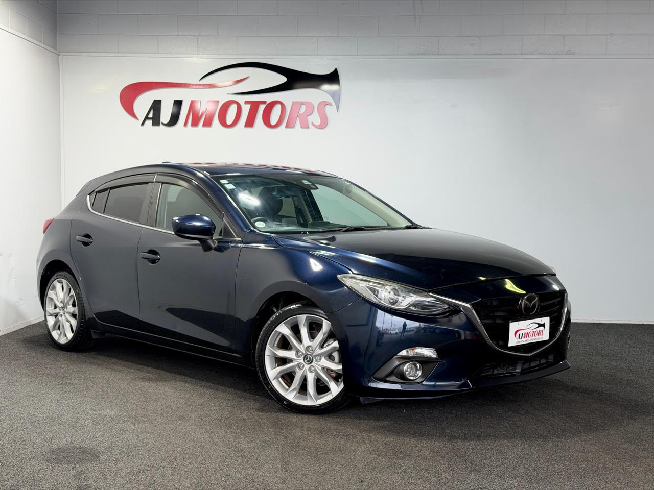 2014 Mazda Axela