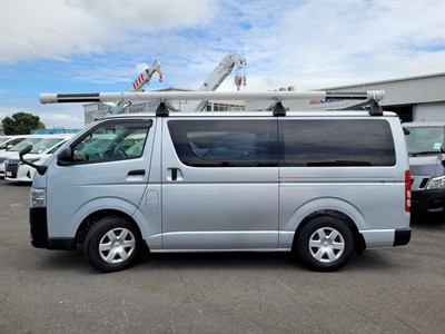 2019 Toyota Hiace - Thumbnail